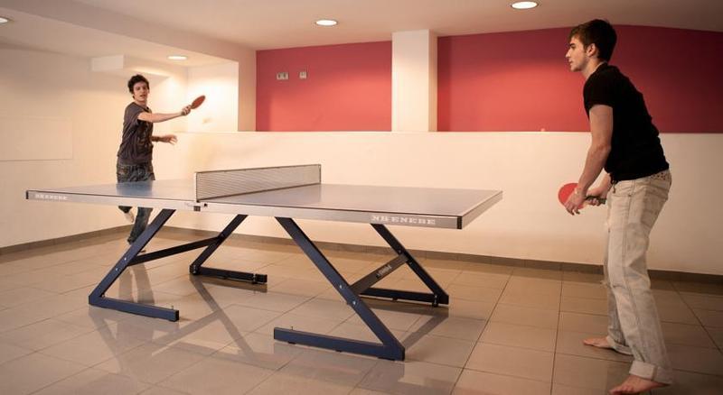 Residencia Estudiantes Onix Appartement *